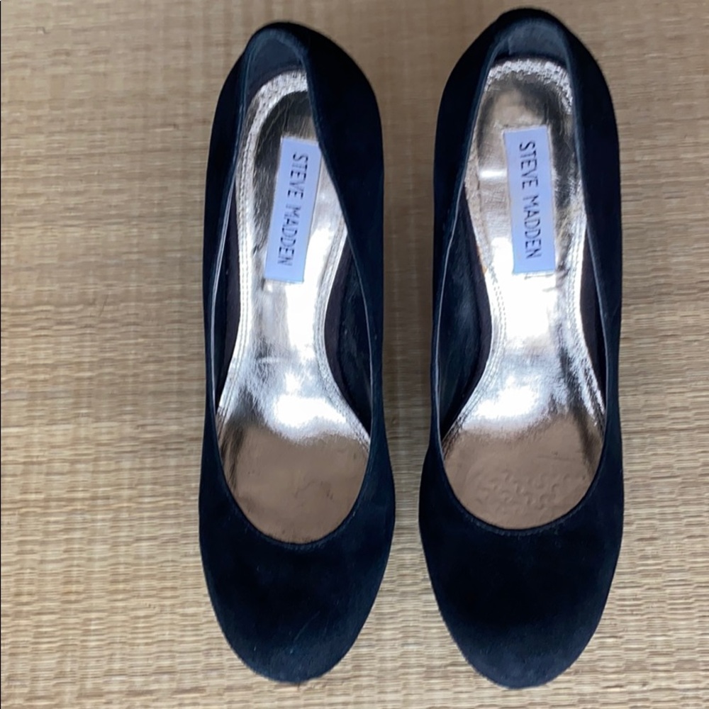 STEVE MADDEN Black Suede Platform Heels - Picture 2 of 5